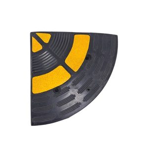 Klančina za dovoz na robnik - višina 150 mm - končni element